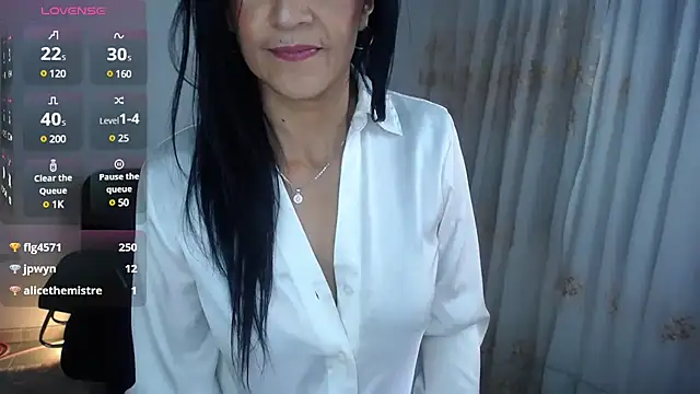 Snapshot of _steffy_ chatting on February 25, 2025, 2:36 am steffy online show from February 25, 2025, 2:36 am