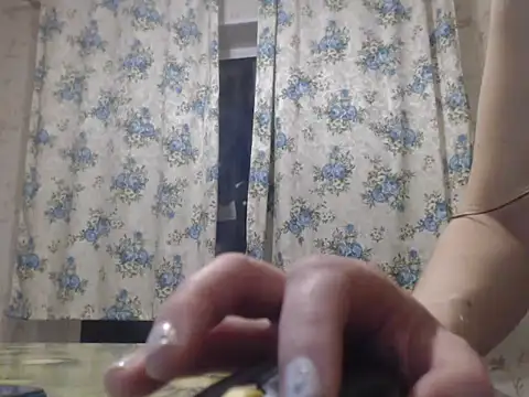 mimimi28 online show from March 19, 2025, 1:43 am