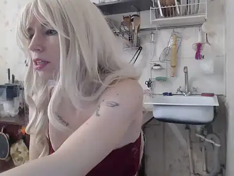 mimimi28 online show from January 22, 2025, 5:05 am