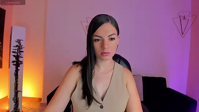 Snapshot of MorganHicks chatting on June 23, 2026, 10:35 am MorganHicks online show from June 23, 2026, 10:35 am