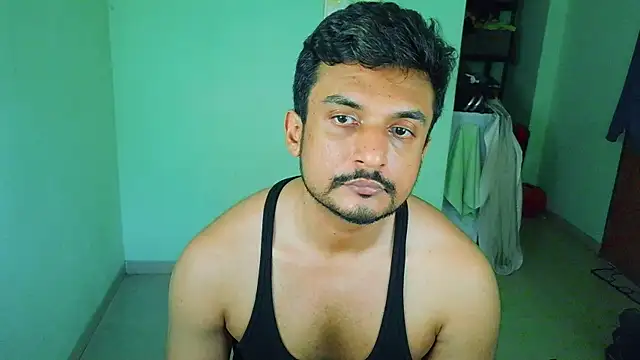 Snapshot of daringcutie chatting on April 21, 2026, 8:54 am daringcutie online show from April 21, 2026, 8:54 am