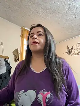 Snapshot of latinfemale chatting on July 26, 2026, 8:49 pm latinfemale online show from July 26, 2026, 8:49 pm
