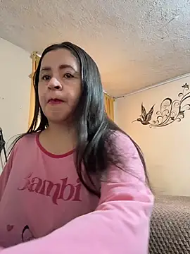 Snapshot of latinfemale chatting on July 2, 2026, 8:59 pm latinfemale online show from July 2, 2026, 8:59 pm