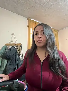 Snapshot of latinfemale chatting on November 7, 2025, 9:19 pm latinfemale online show from November 7, 2025, 9:19 pm