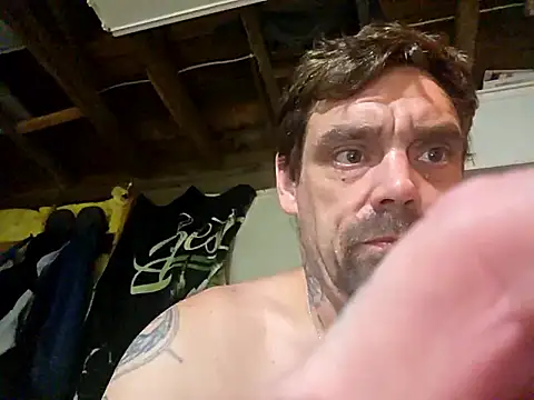 Snapshot of canadacockinme chatting on October 8, 2025, 8:27 am canadacockinme online show from October 8, 2025, 8:27 am