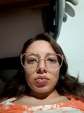 Snapshot of linda-schmidt chatting on July 10, 2026, 1:49 am linda-schmidt online show from July 10, 2026, 1:49 am