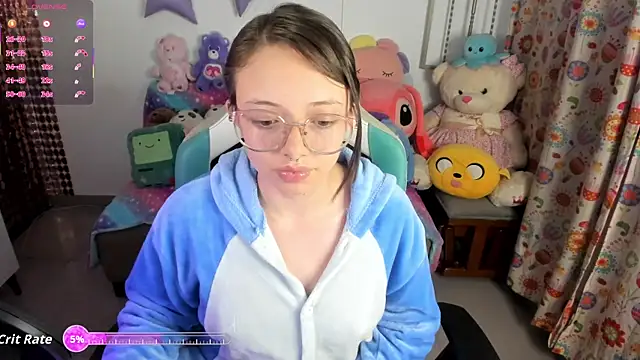 Snapshot of linda-schmidt chatting on August 1, 2026, 2:53 am linda-schmidt online show from August 1, 2026, 2:53 am