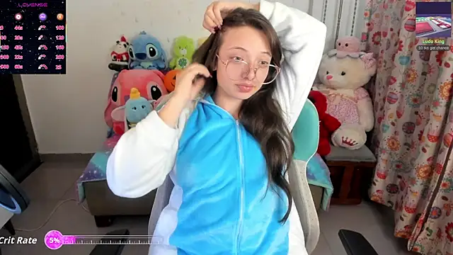 linda-schmidt online show from November 22, 2025, 2:43 am