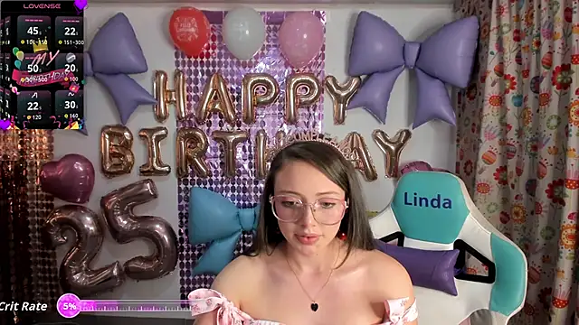Snapshot of linda-schmidt chatting on June 28, 2026, 12:28 am linda-schmidt online show from June 28, 2026, 12:28 am