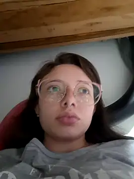 linda-schmidt online show from December 19, 2025, 2:48 am