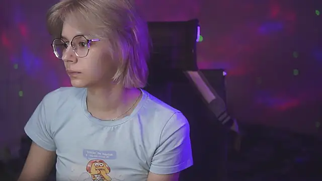 alyssa sweet online show from May 7, 2026, 4:39 am