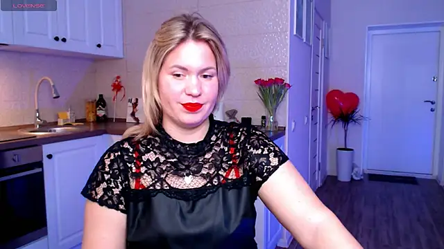 HotTiffani online show from February 23, 2025, 12:05 pm
