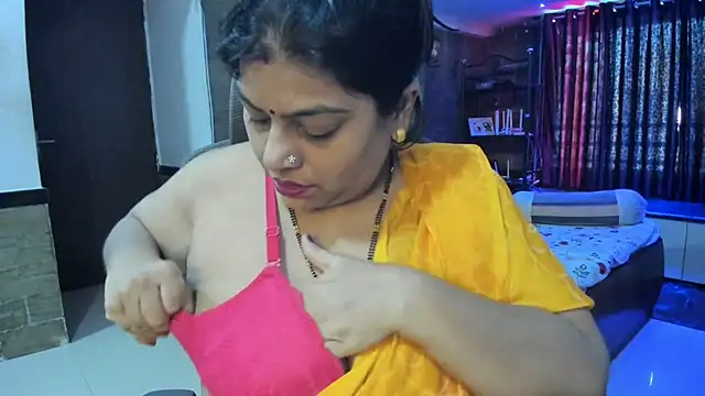 Snapshot of tarivishu23 chatting on October 18, 2025, 1:51 am tarivishu23 online show from October 18, 2025, 1:51 am