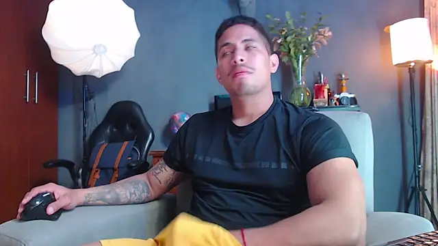 Snapshot of geirge_teacherxx chatting on November 11, 2025, 11:09 pm geirge teacherxx online show from November 11, 2025, 11:09 pm