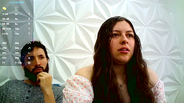 Snapshot of jerryandjessica chatting on December 14, 2025, 4:45 pm jerryandjessica online show from December 14, 2025, 4:45 pm