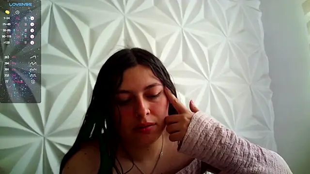 Snapshot of jerryandjessica chatting on October 21, 2025, 11:31 am jerryandjessica online show from October 21, 2025, 11:31 am