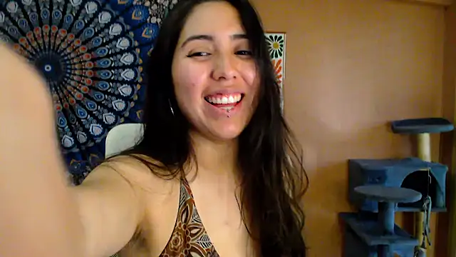 IntimateTales online show from November 26, 2025, 1:22 pm