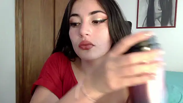 Honey Aynur20 online show from September 22, 2025, 7:09 pm