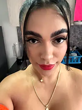 emma andrew1 online show from October 19, 2025, 1:36 pm