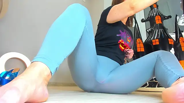 Girl Squirts online show from October 25, 2025, 3:28 am