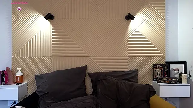 Elizavetta Miller online show from February 24, 2026, 2:07 pm