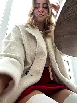 Snapshot of Puzdosia chatting on December 2, 2025, 7:43 am Puzdosia online show from December 2, 2025, 7:43 am