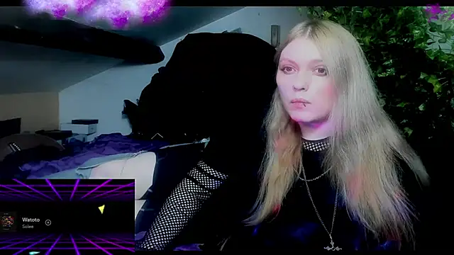 Snapshot of Blacklim00n chatting on December 5, 2024, 11:23 pm Blacklim00n online show from December 5, 2024, 11:23 pm