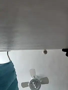 tropikboy online show from February 22, 2026, 1:13 pm