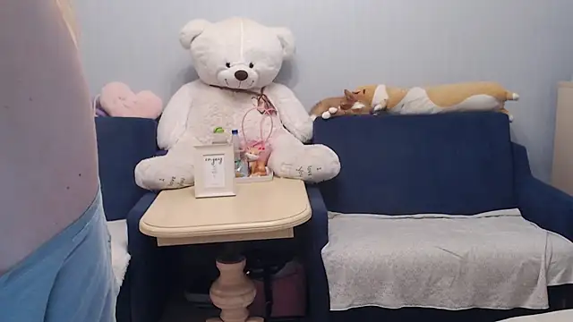 Snapshot of night_is_dark chatting on November 9, 2025, 5:28 pm night is dark online show from November 9, 2025, 5:28 pm