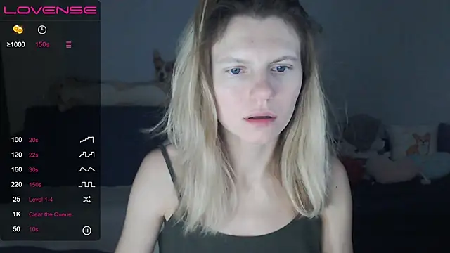 Snapshot of night_is_dark chatting on December 15, 2024, 9:53 pm night is dark online show from December 15, 2024, 9:53 pm