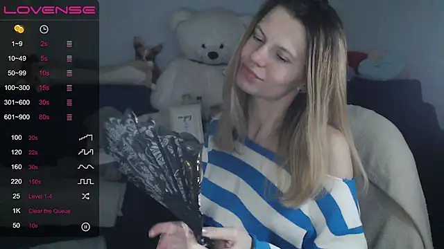 Snapshot of night_is_dark chatting on January 31, 2025, 11:24 pm night is dark online show from January 31, 2025, 11:24 pm