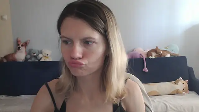 Snapshot of night_is_dark chatting on September 26, 2025, 11:06 am night is dark online show from September 26, 2025, 11:06 am