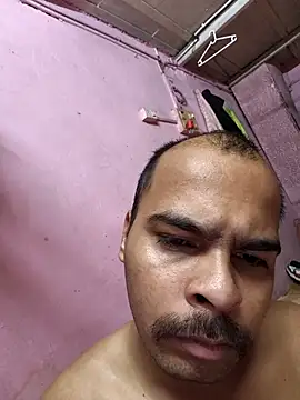 Snapshot of Vickyrajput009 chatting on November 1, 2025, 12:21 pm Vickyrajput009 online show from November 1, 2025, 12:21 pm