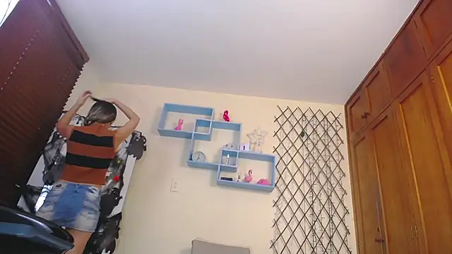 Snapshot of NicoleSantana chatting on October 9, 2025, 9:37 pm NicoleSantana online show from October 9, 2025, 9:37 pm