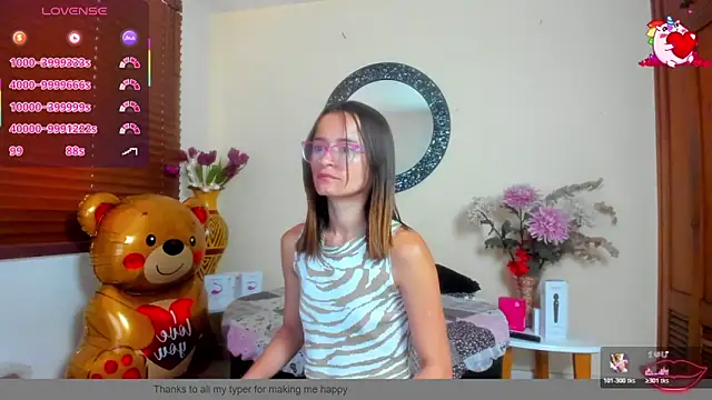 NicoleSantana online show from May 1, 2026, 9:31 pm