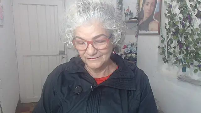 FunnyGrandma online show from October 16, 2025, 2:09 am