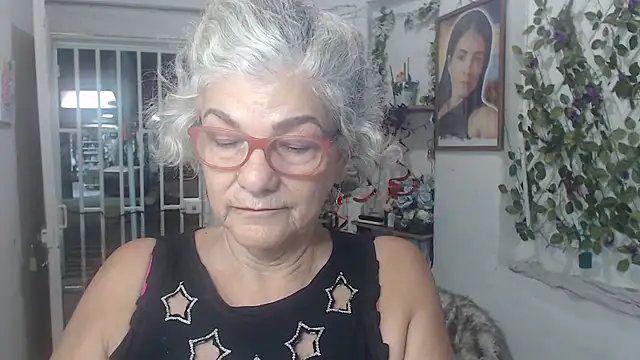 FunnyGrandma online show from October 19, 2025, 2:14 am