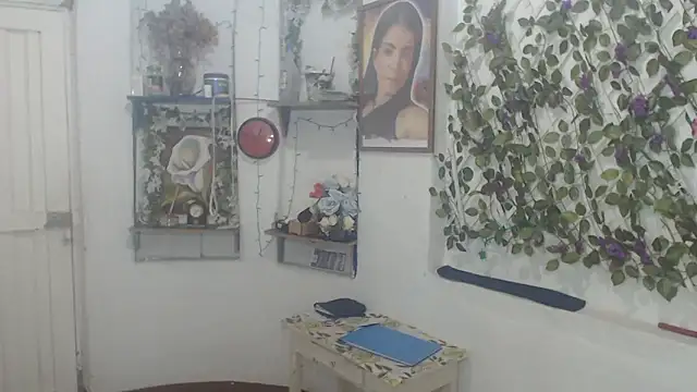 FunnyGrandma online show from February 8, 2026, 11:13 pm