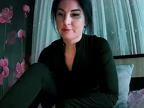 Snapshot of Sweaty20 chatting on December 5, 2024, 9:22 pm Sweaty20 online show from December 5, 2024, 9:22 pm