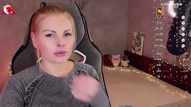 Snapshot of Your_Sweet_Lilu chatting on March 21, 2025, 4:51 pm Your Sweet Lilu online show from March 21, 2025, 4:51 pm