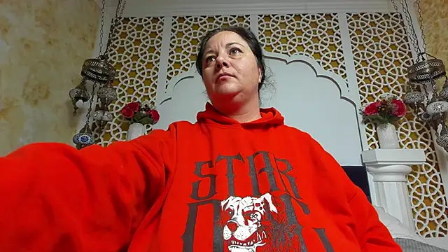 AleshaArabian online show from October 24, 2025, 3:27 am