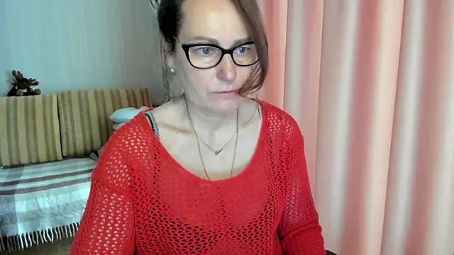 lauraoven online show from May 1, 2026, 8:52 am