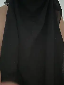 Marocainegroscul online show from April 19, 2026, 6:10 pm