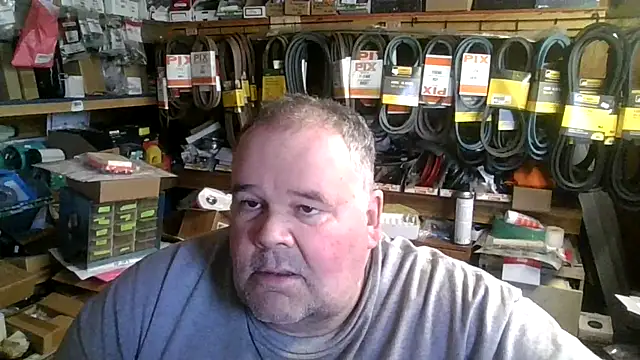 Snapshot of kansasman2021 chatting on March 7, 2025, 5:38 pm kansasman2021 online show from March 7, 2025, 5:38 pm