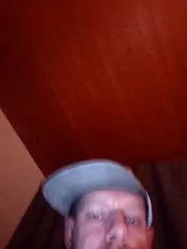 Snapshot of Kw8585kw chatting on November 29, 2025, 3:12 pm Kw8585kw online show from November 29, 2025, 3:12 pm