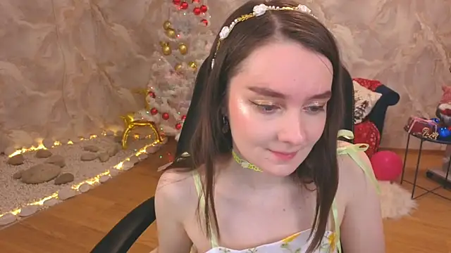 CloudGrace online show from December 21, 2025, 3:19 am