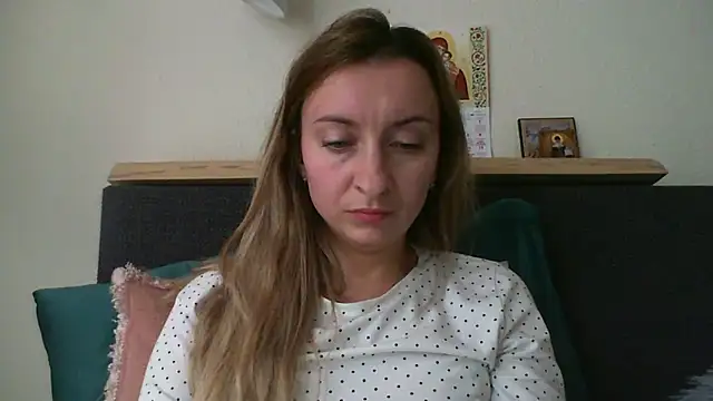 Snapshot of SusanCurt chatting on December 24, 2024, 1:06 pm SusanCurt online show from December 24, 2024, 1:06 pm