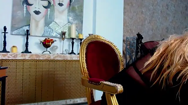 Snapshot of GoddessCeline chatting on October 15, 2025, 7:33 pm GoddessCeline online show from October 15, 2025, 7:33 pm