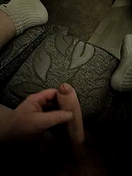 Snapshot of Deebo2212 chatting on January 16, 2026, 1:42 am Deebo2212 online show from January 16, 2026, 1:42 am