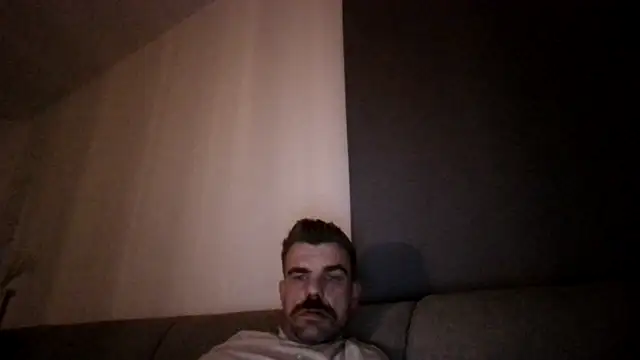 Snapshot of mrbigballs chatting on November 6, 2025, 12:58 am mrbigballs online show from November 6, 2025, 12:58 am